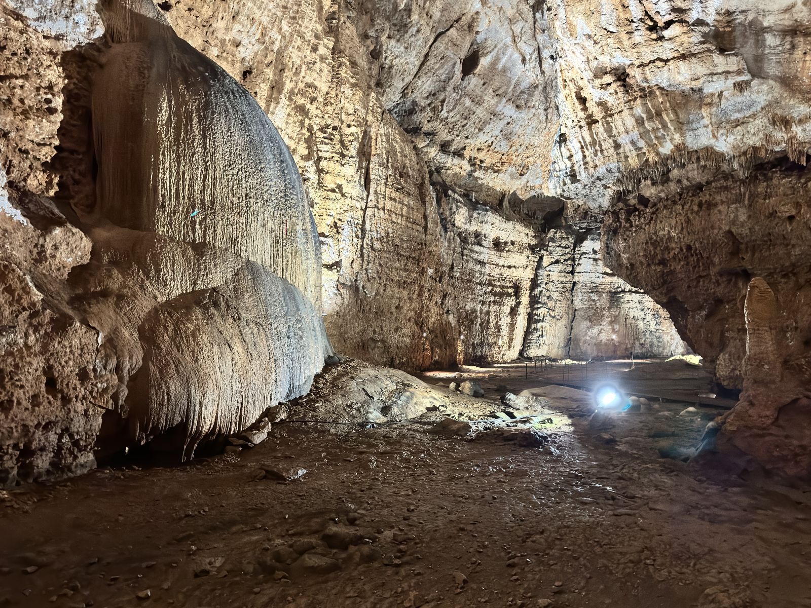 Grotta Su Marmuri: Zejście do podziemnego królestwa, gdzie natura zatrzymała czas