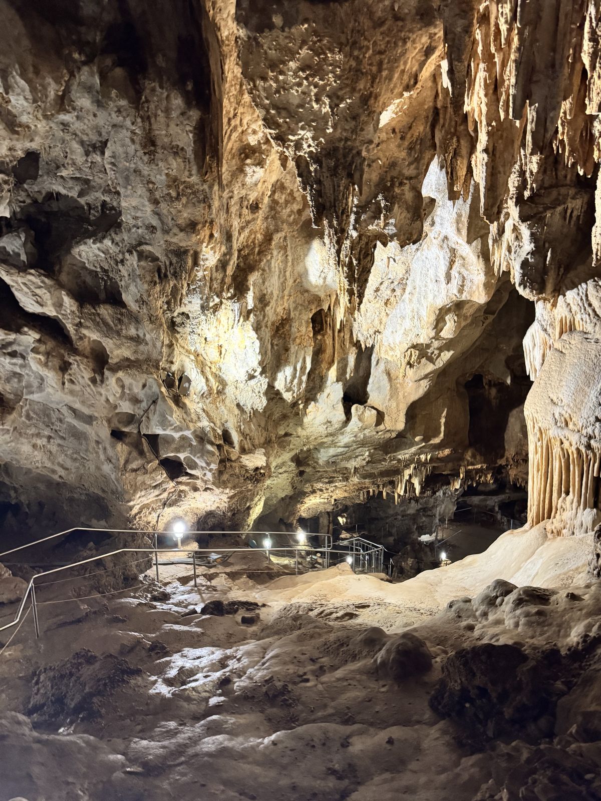 Grotta Is Zuddas: Kryształowe serce południowej Sardynii